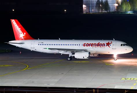 Ly Owl Haj Eddv Corendon Airlines Getjet Airlines Airbus Flickr