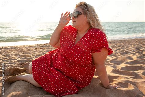 Plus Size Woman Walking In The Beach The Overweight Woman Dressed Red Dress Happy Moment Stock