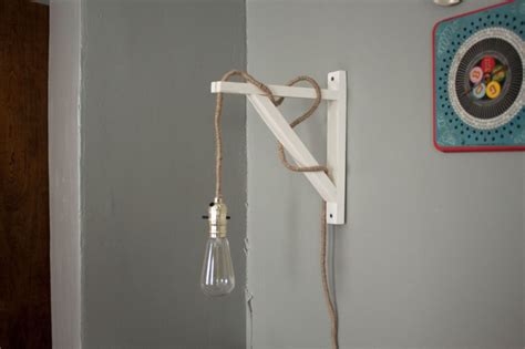 DIY wall lamp (Under $40!) - The Homesteady