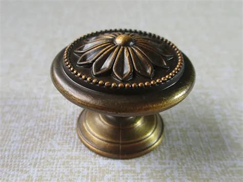 Dresser Knobs Flower Antique Brass / Drawer Pulls Knobs Handles ...