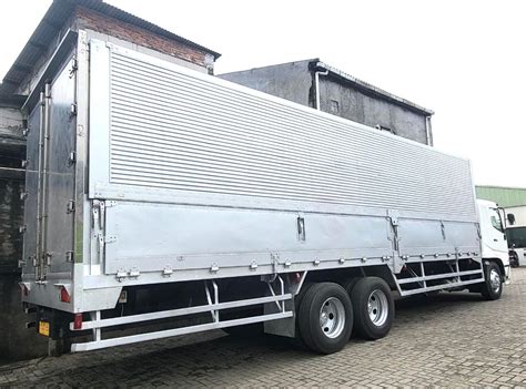 Mitsubishi Fuso Tronton Build Up Wingbox Wing Box