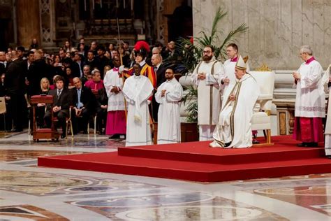 El papa Francisco canonizó a Mama Antula la primera santa argentina