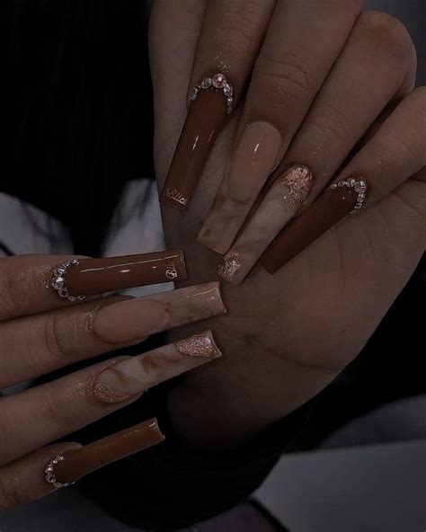 Pin by 𝒞𝒜𝑅𝑅𝐼 on BROWN Nails Brown acrylic nails Bad nails Brown