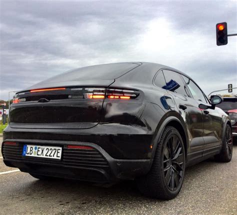 Porsche Macan Ev Le Suv Lectrique De Ch Se Montre Avant