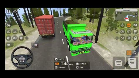 Truck Fuso Muatan Balok Kayu Melewati Jalur SabangBus Simulator