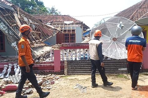 Dampak Kerusakan Akibat Gempa Tuban Meluas Di Tujuh Daerah Di Jatim