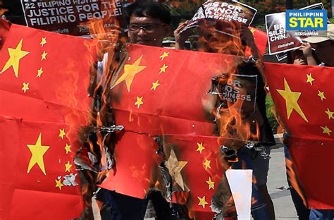 The Philippine Star On Twitter In Photos Protesters Gather To Burn