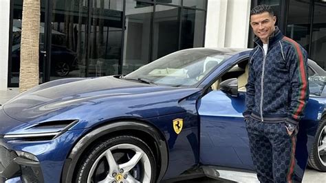 Tambah Koleksi Mobil Mewahnya Cristiano Ronaldo Beli Ferrari