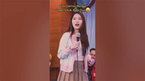 vior gemoy joget sikok bagi duo shorts nitavior vior youtube