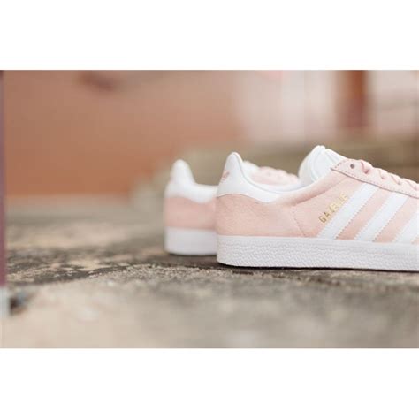 Женские Кроссовки Adidas Gazelle цены. Купить Adidas Gazelle розовые с ...