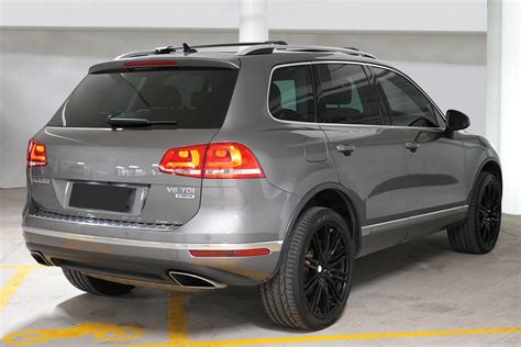 Volkswagen Touareg Ii P Po Faceliftingu Chromowana Listwa