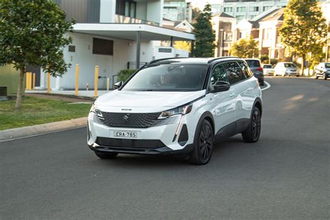 Peugeot 5008 2023 Model