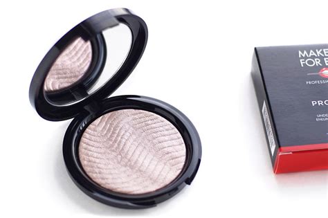 TheNotice Make Up For Ever Pro Light Fusion 01 Golden Pink TheNotice