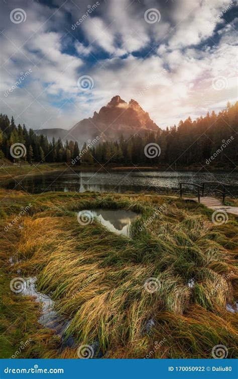 Lake Antorno Lago Di Antorno Located in Dolomites Area, Belluno ...