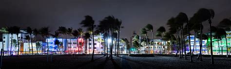 Miami South Beach Art Deco - Lewis Carlyle Photography