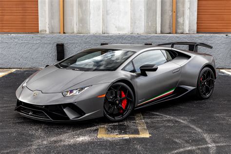lamborghini huracan lp   performante  ad personam paint
