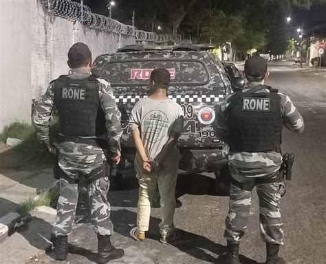 Jovem é preso por porte ilegal de arma de fogo e receptação em Teresina