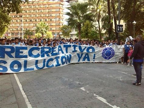 Un Millar De Personas Exige Una Soluci N Para El Recre