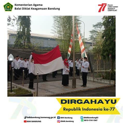 Upacara Bendera Memperingati Hari Kemerdekaan Indonesia 17 Agustus 1945