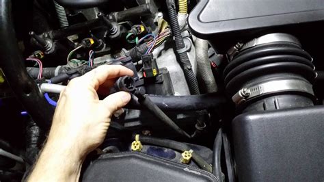 Unknown Vacuum Line On 05 Hemi Jeep Enthusiast Forums