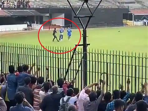 WATCH Fan Breaches Security To Meet MS Dhoni In Chepauk Stadium