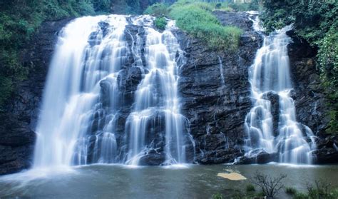 places  visit  coorg waterfalls national park