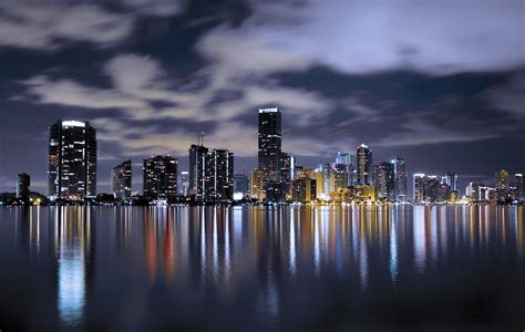 Miami Skyline Wallpaper - WallpaperSafari