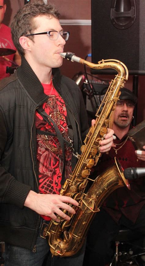 “Where to place your mouth (on the saxophone)?” - SaxStation