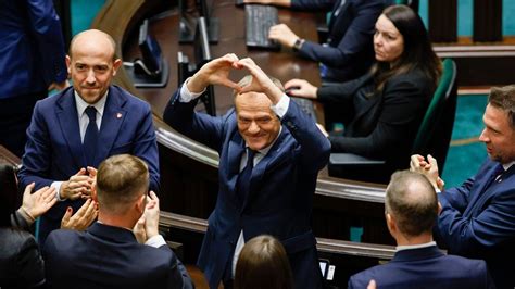 Polen Morawiecki Verliert Abstimmung Tusk Soll Regierung Bilden