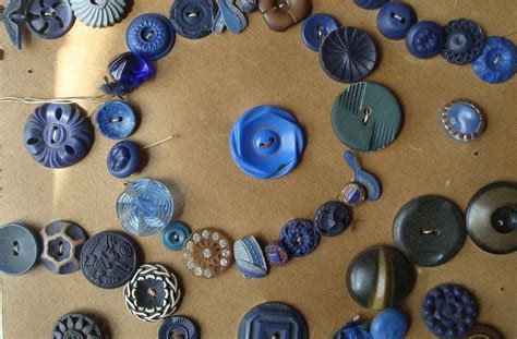 Vintage Navy Cornflower Blue Buttons Antique BLUE Bayou FOR T Y