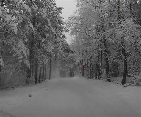 Lizgawica Na Drogach Warmii I Mazur Warunki Jazdy S Bardzo Trudne