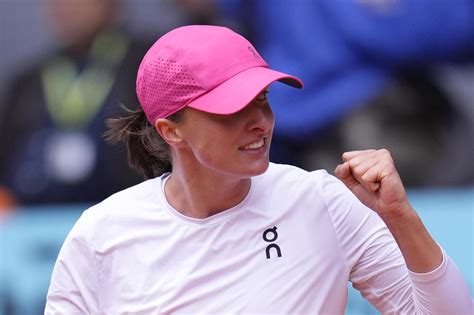 WTA Madryt Kiedy finał Świątek Sabalenka O której gra Iga Świątek