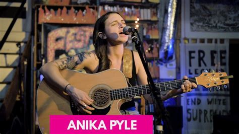 Anika Pyle The Fest 17 Full Set 2018 10 26 Youtube