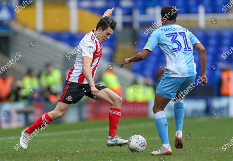 Luke Onien Sunderland Crosses Ball Editorial Stock Photo Stock Image