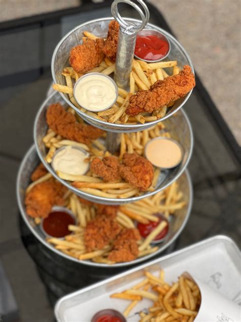 Eat Brgz Livens Up the West End With Spritz Towers and Its Biggest Bar