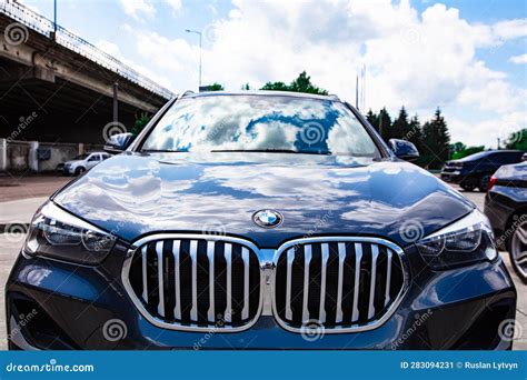 Closeup of BMW X5 G05, Front View Editorial Photo - Image of brand, closeup: 283094231