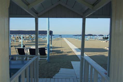 Bagno Montecristo Ponente Unione Proprietari Bagni Di Forte Dei Marmi