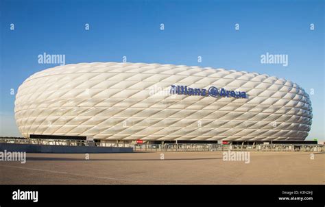 Bayern munich stadium hi-res stock photography and images - Alamy