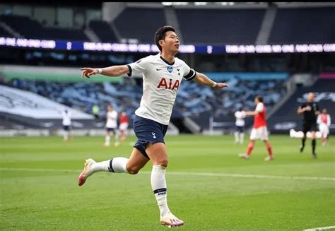 Jisoo BLACKPINK Sempat Diisukan Dekat Dengan Son Heung Min Begini