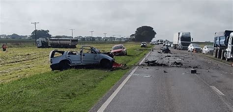 Tr Gico Accidente En Ruta Un Muerto Al Chocar Un Cami N Y Un Auto