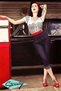 Pin Up