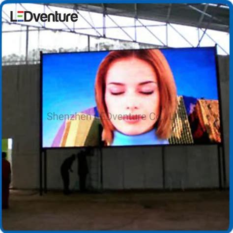 Indoor P5 LED Display Screen Full Color LED Billboard Price LED