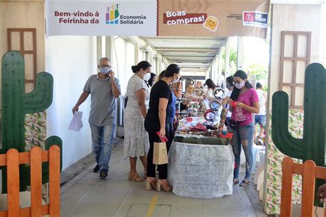 Feira da Economia Solidária tem opções de presentes para o Dia das Mães