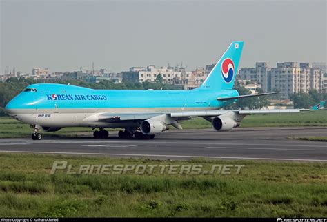 Hl Korean Air Boeing B Erf Photo By Raihan Ahmed Id