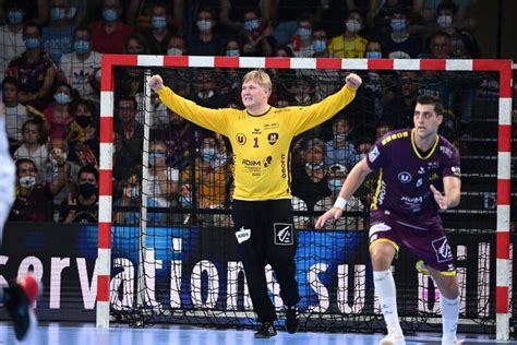 Hand Nantes Touffe Montpellier Dans Le Choc De Liqui Moly Starligue