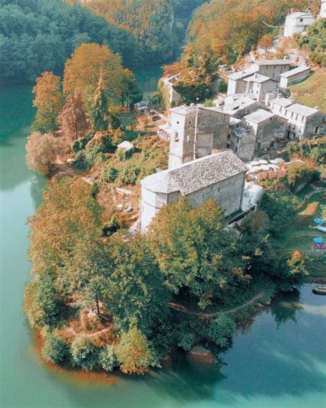 Isola Santa Cosa Vedere In Questo Piccolo Borgo Meraviglia In