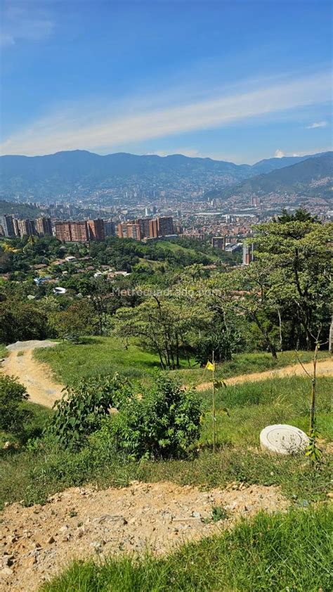 Venta De Lote O Casalote En Sin Barrio Envigado 3267 M5051061