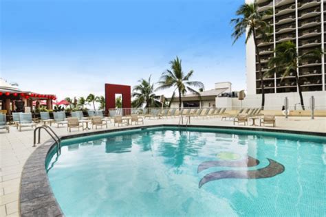 Aston Waikiki Beach Hotel Cheap Vacations Packages | Red Tag Vacations