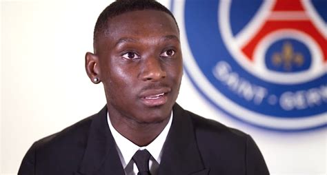 Mercato PSG Du Nouveau Sur Le Cas Randal Kolo Muani Au Paris SG