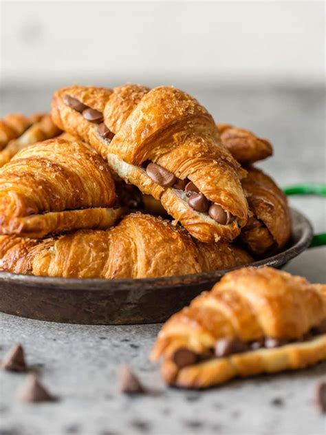 Simple Recipe for Delicious Chocolate Croissants - KFC Menu